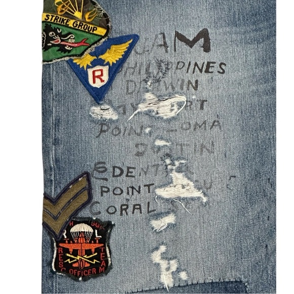 Polo Ralph Lauren Varick Slim Straight Jeans Military Patches Distressed 38 x 32 - Picture 4 of 16